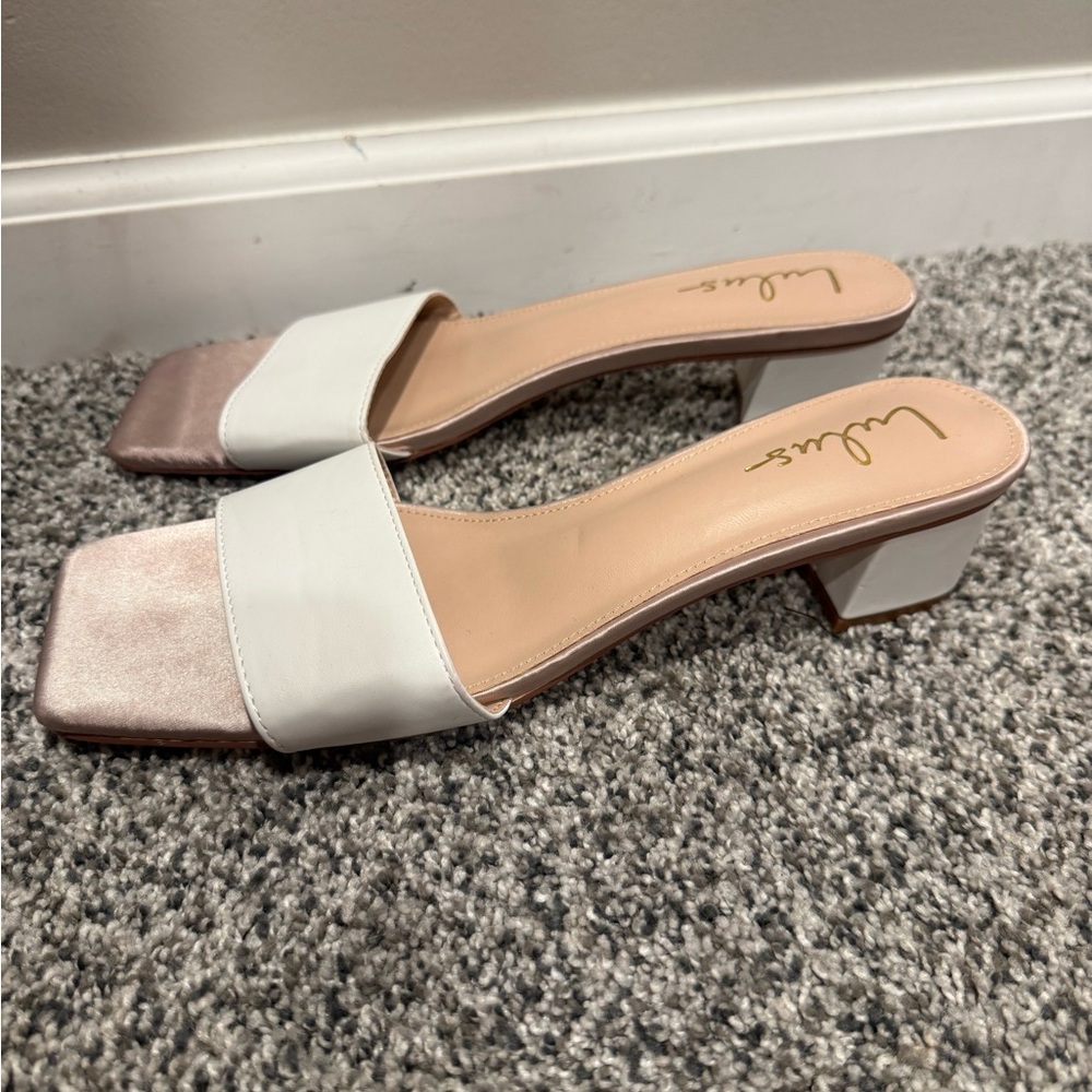 Lulu’s color block heel